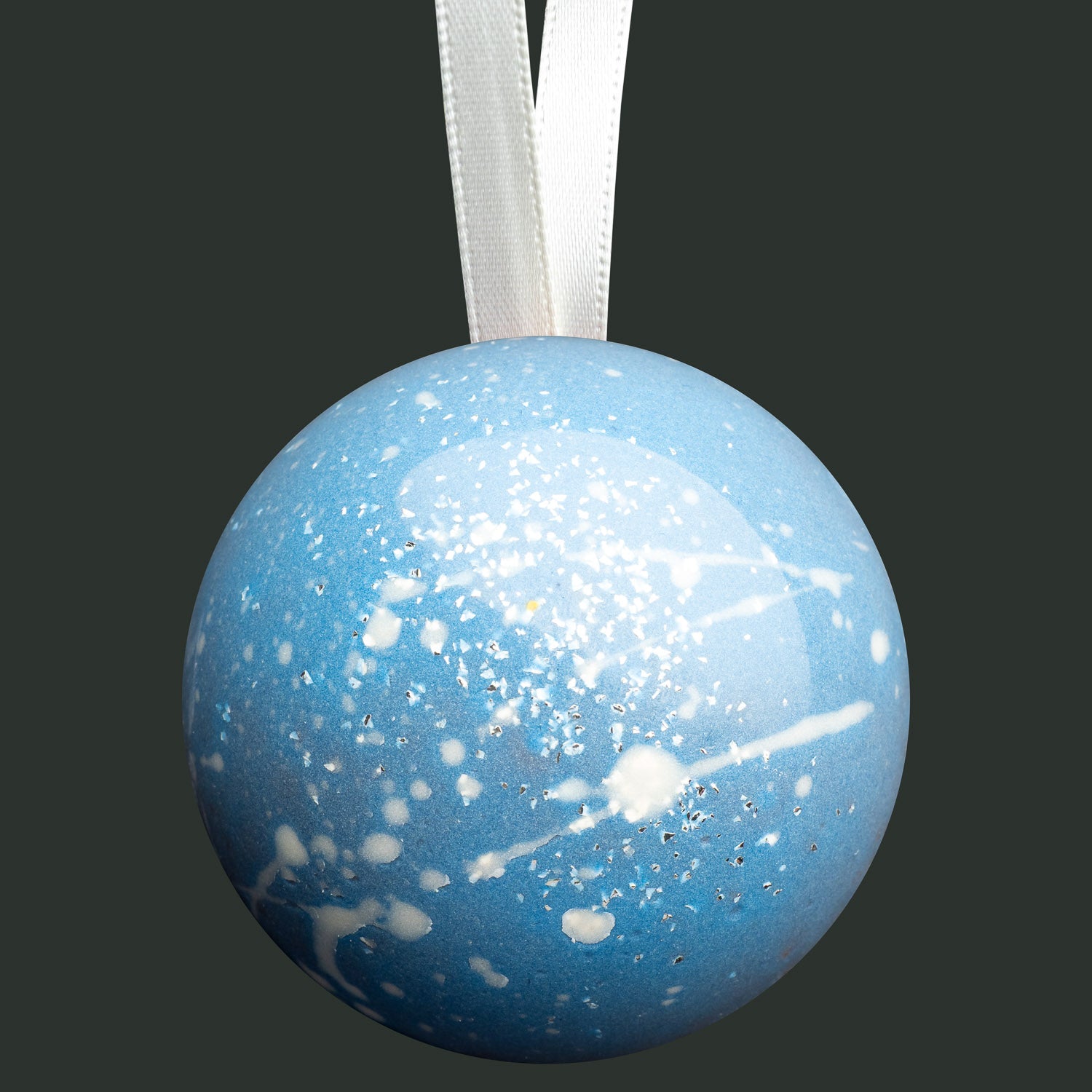 Christbaumkugel "Blue Frost"